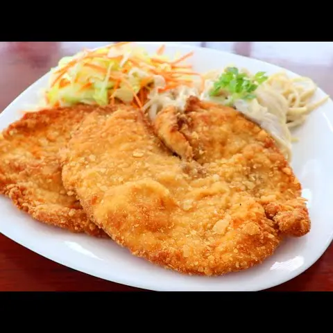 Bistec de Pollo Empanado — imagen 3