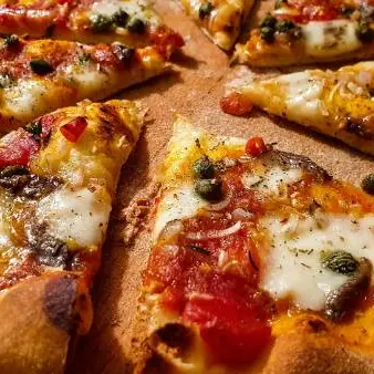 Pizza de queso — imagen 3