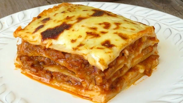 Lasaña Boloñesa's foto | Pizzería Demo |  BizneCubano
