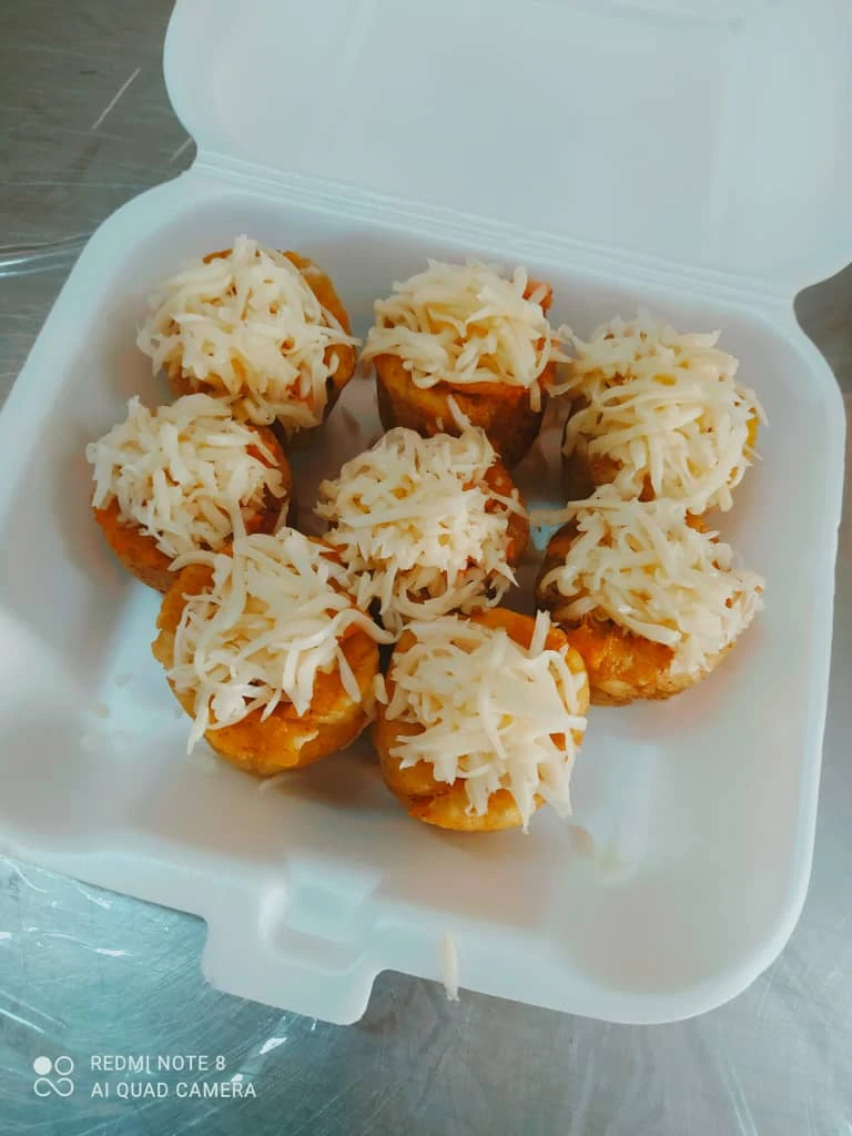 Tostones rellenos de jamón y queso's foto | Pizzería Demo |  BizneCubano
